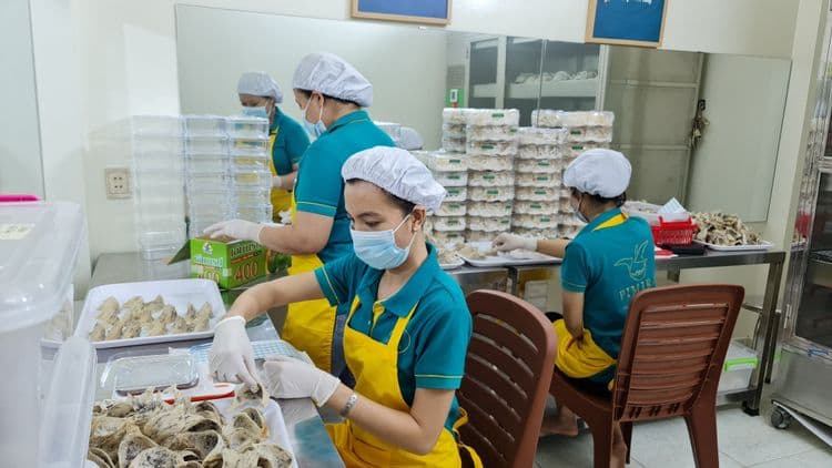 Phòng kiểm duyệt thô nguyên liệu - Yến Việt - 2
